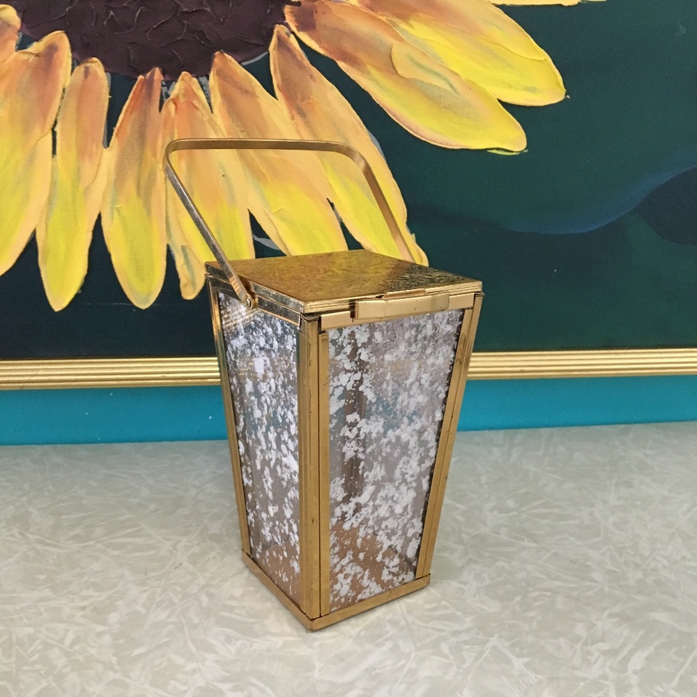 vintage Majestic Lantern Lucite Purse Handbag